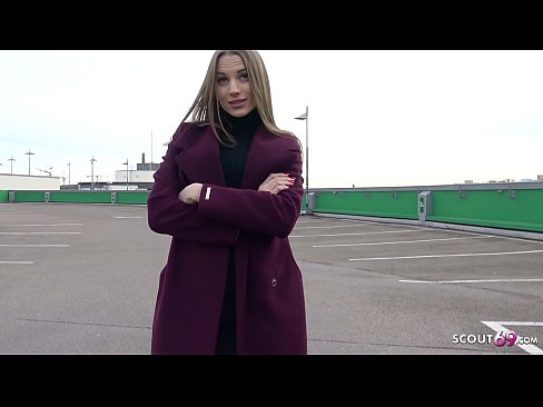 ❤️ 德国侦察员是一个梦想触摸斯蒂尔，停车场告诉和性感的钱 ❤ Porno fb